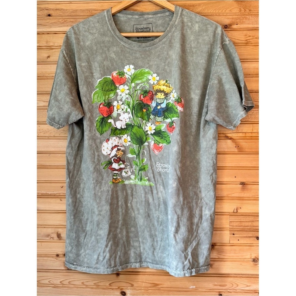 Strawberry Shortcake Graphic Tee Olive Green Distressed Large Nostalgia Kidcore